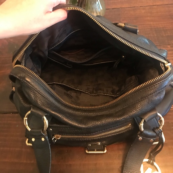 Vintage Micheal Kors Satchel with gold hardware - Picture 2 of 4